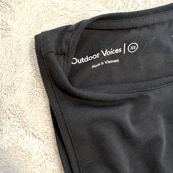 Outdoor Voices Ready Set Knot Black Crop Tank Top - Picture 6 of 9